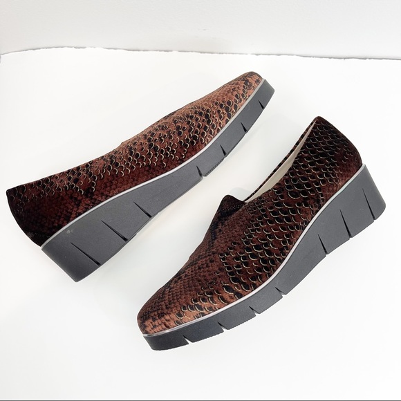 Amalfi By Rangoni Pillow Feel Platform Slip On Shoe Size 8.5 - Picture 2 of 7